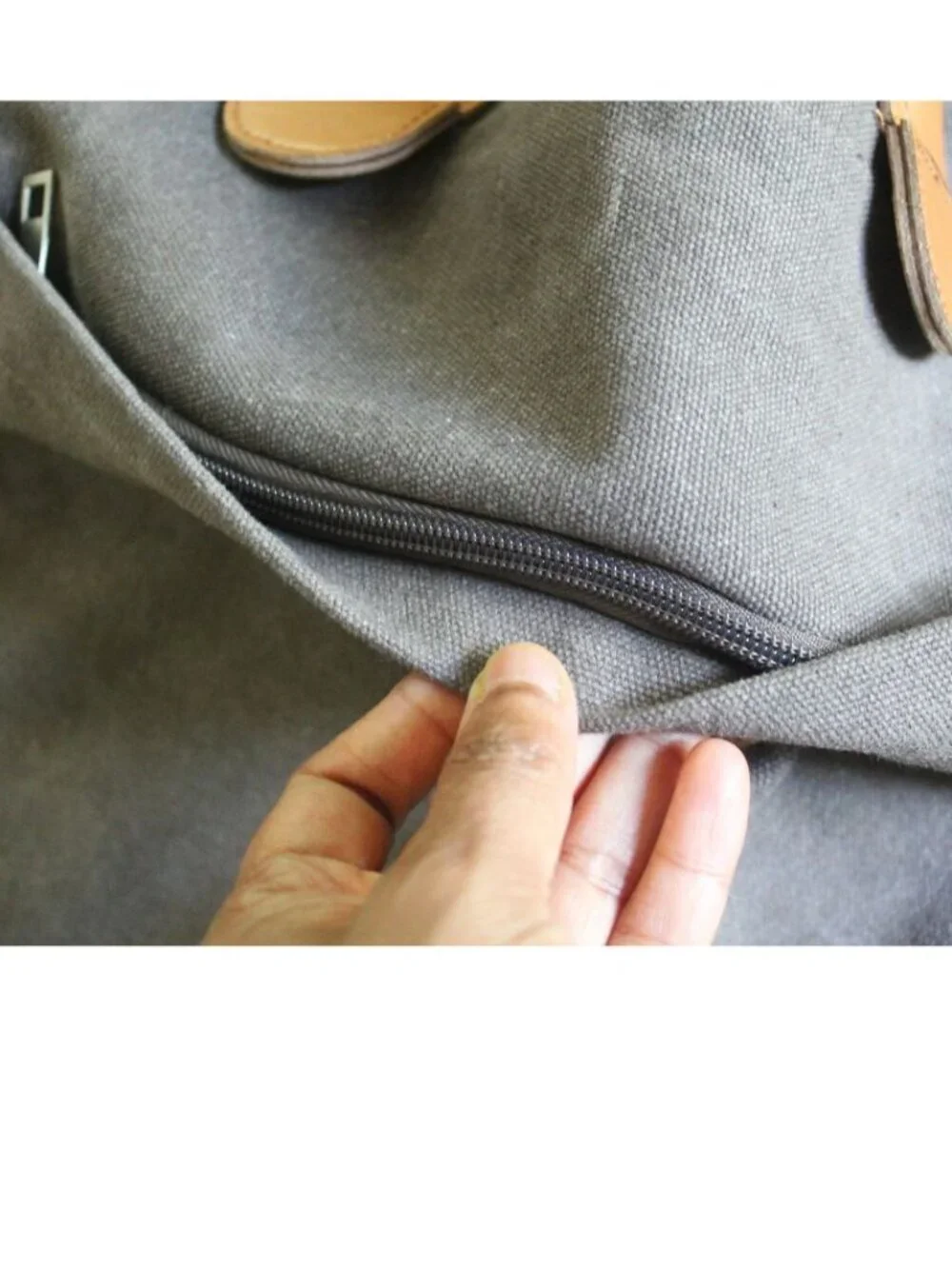 Pragma Style Quality  4-in-1 Crossbody Tote Bag Backpack Organizer Travel